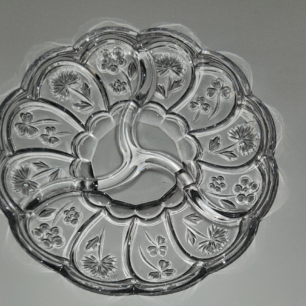 Elegant Clear Glass Floral Serving Platter